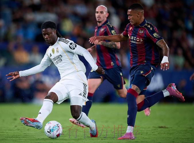 西甲队晒图抗议 暗示皇马获双标优待:点球呢? 西甲队晒图抗议 暗示皇马获双标优待:点球呢?